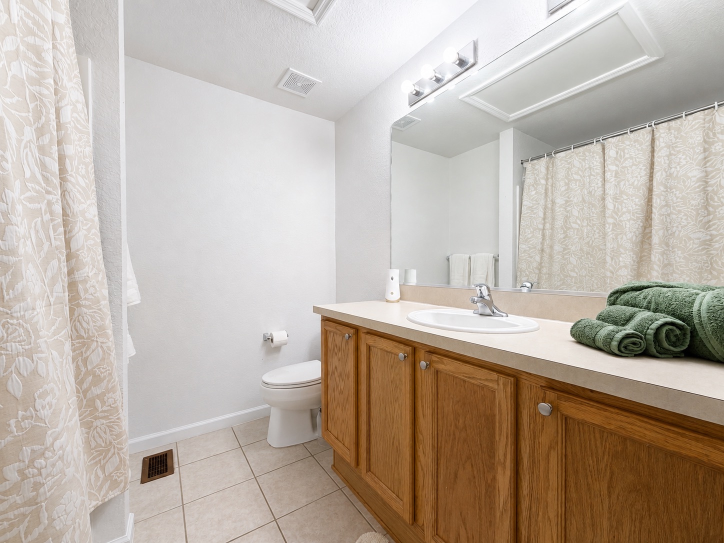 4452 SW 49th Ave — photo 16 of 28
