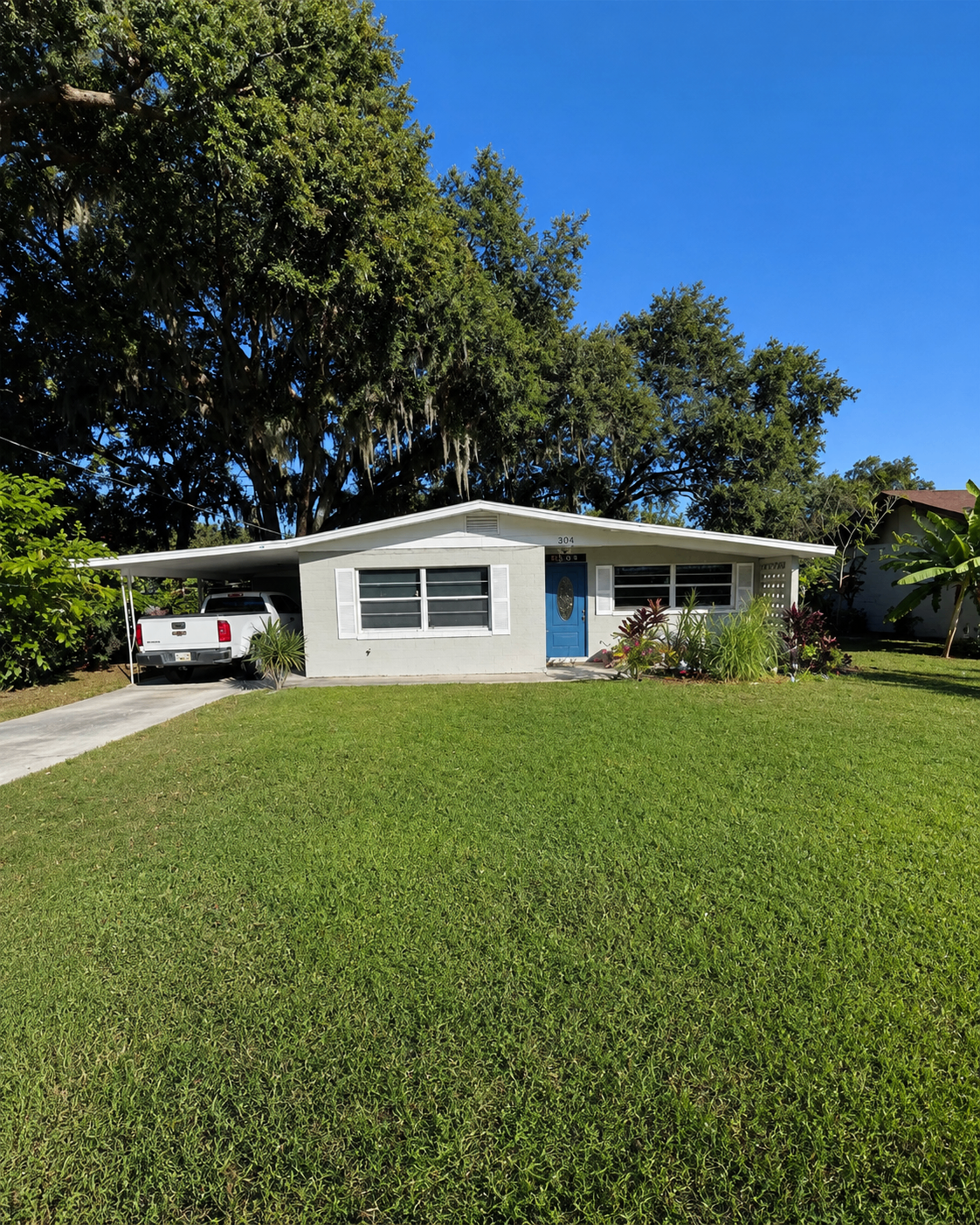 804 S Lone Oak Dr